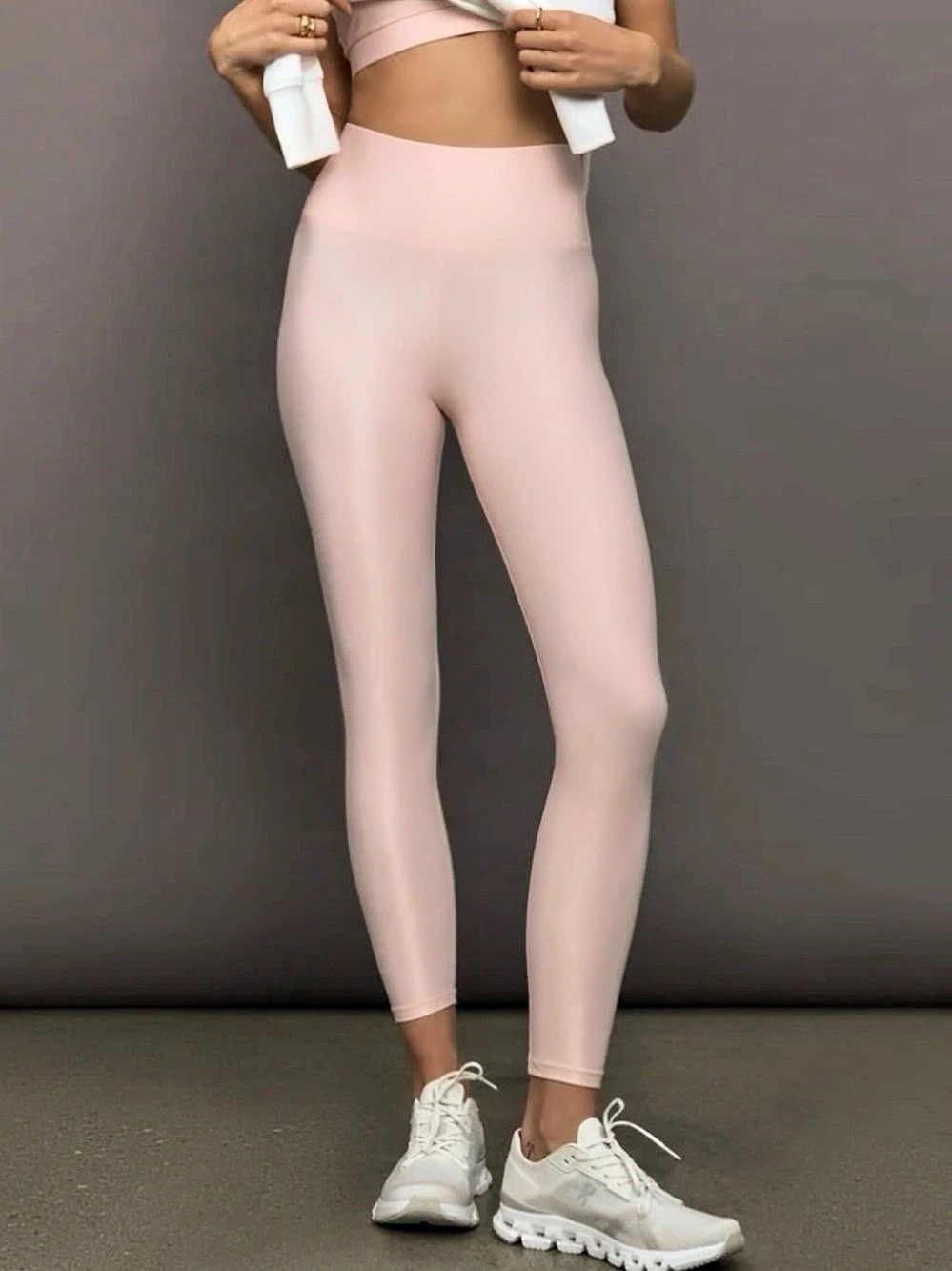 CAREBON Pink Leggings Size Large Like New